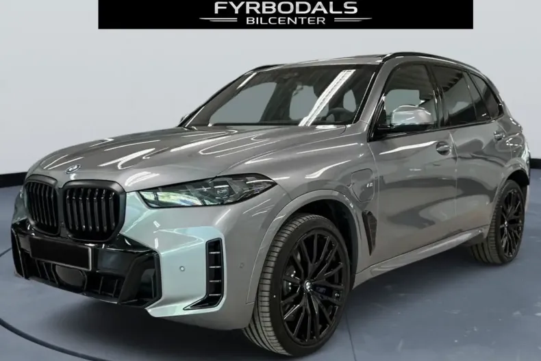 BMW X5 din 2025 cu 14.800 km - oferta BMW174692 - foto 1