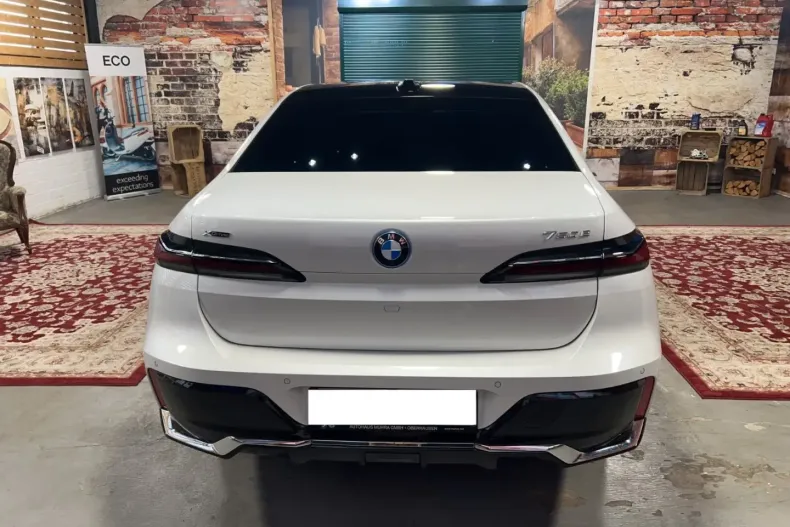 BMW 750 din 2024 cu 31.850 km - oferta BMW174696 - foto 9