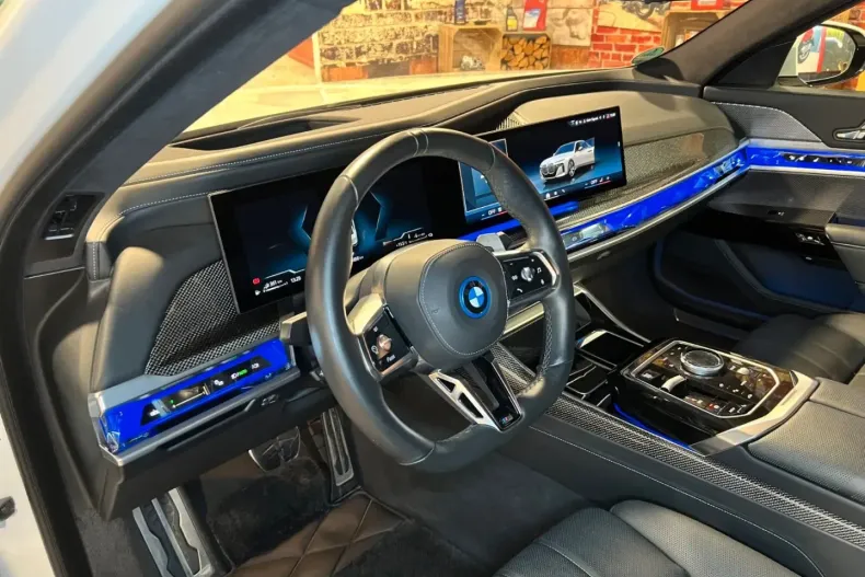 BMW 750 din 2024 cu 31.850 km - oferta BMW174696 - foto 23