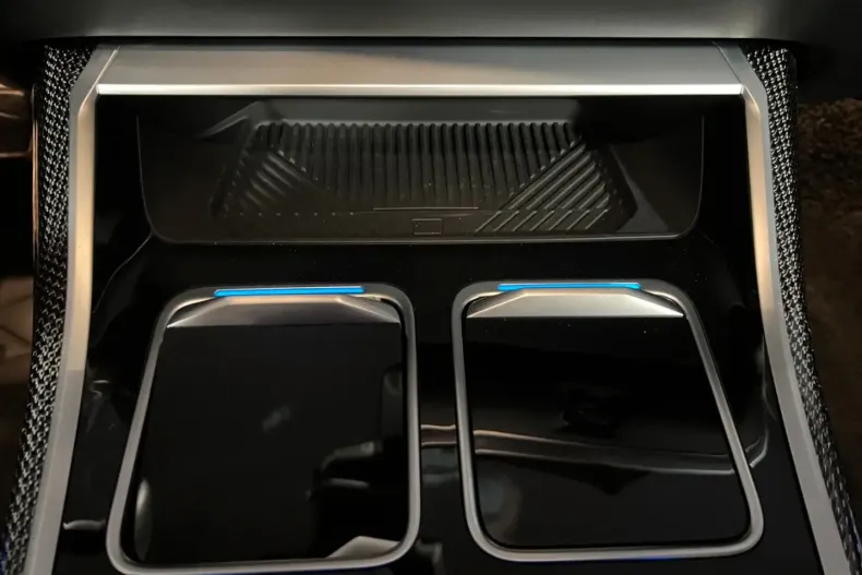 BMW 750 din 2024 cu 31.850 km - oferta BMW174696 - foto 30