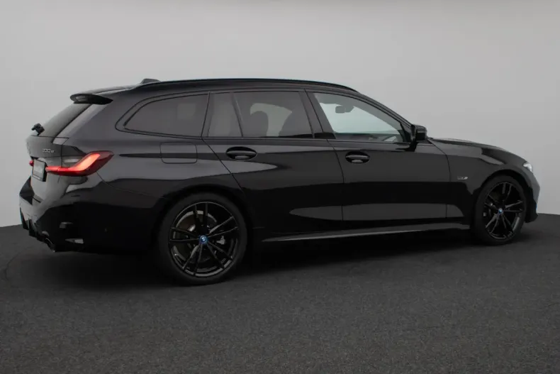 BMW 330 din 2022 cu 54.450 km - oferta BMW174697 - foto 6