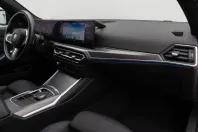 BMW 330 din 2022 cu 54.450 km - oferta BMW174697 - foto 24