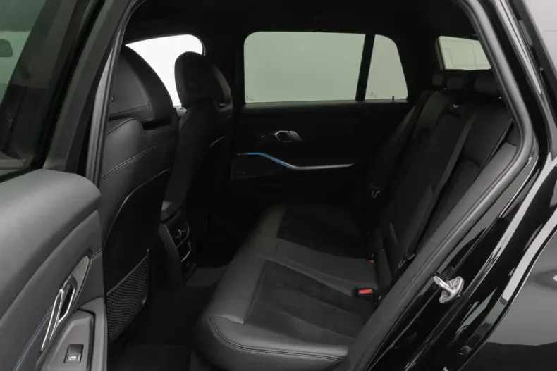 BMW 330 din 2022 cu 54.450 km - oferta BMW174697 - foto 26