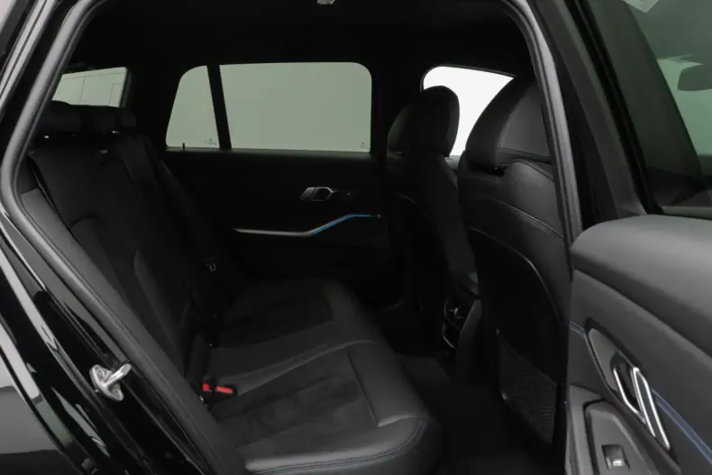 BMW 330 din 2022 cu 54.450 km - oferta BMW174697 - foto 27