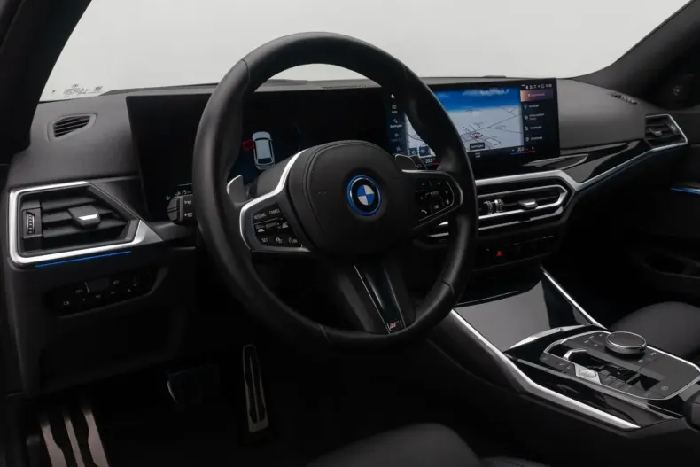 BMW 330 din 2022 cu 47.309 km - oferta BMW174701 - foto 22