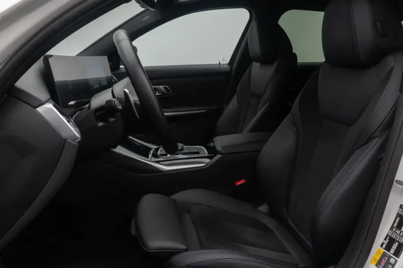 BMW 330 din 2022 cu 47.309 km - oferta BMW174701 - foto 36