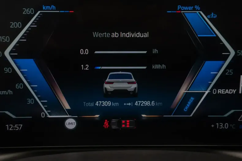 BMW 330 din 2022 cu 47.309 km - oferta BMW174701 - foto 43