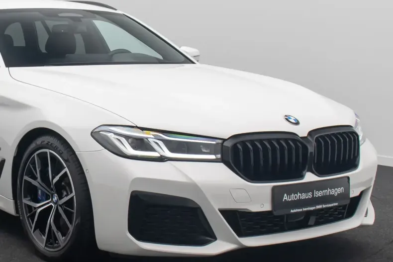 BMW 530 din 2022 cu 52.719 km - oferta BMW174702 - foto 17