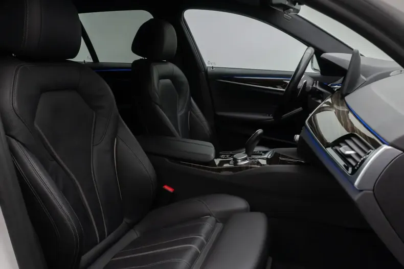 BMW 530 din 2022 cu 52.719 km - oferta BMW174702 - foto 36