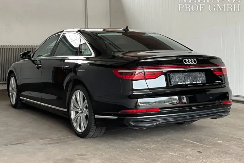 Audi A8 din 2022 cu 83.959 km - oferta AUD174705 - foto 4