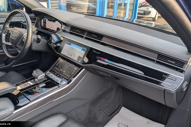 Audi A8 din 2022 cu 65.725 km - oferta AUD174706 - foto 4