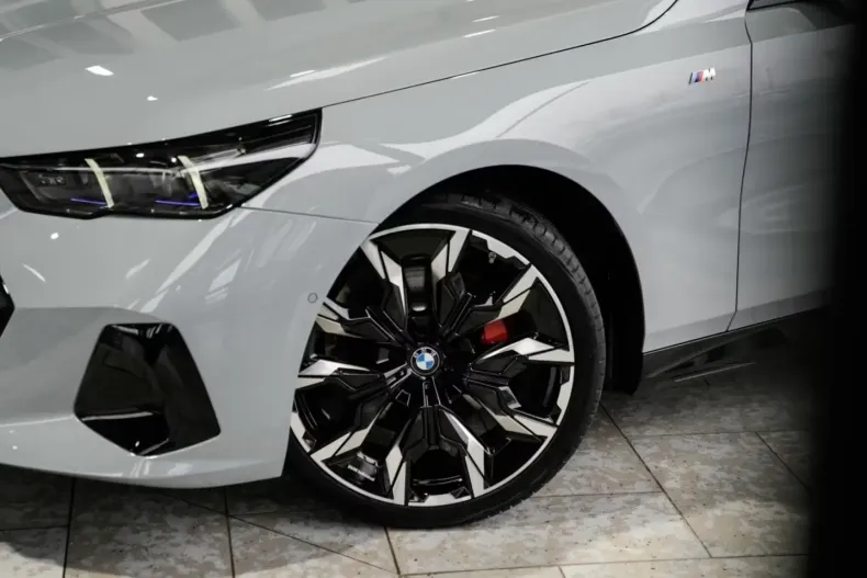 BMW 520 din 2025 cu 10.000 km - oferta BMW174707 - foto 12