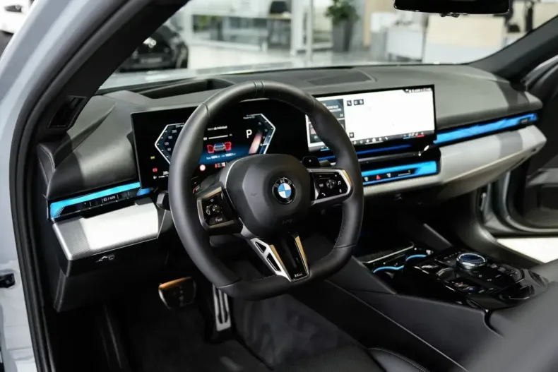 BMW 520 din 2025 cu 10.000 km - oferta BMW174707 - foto 16