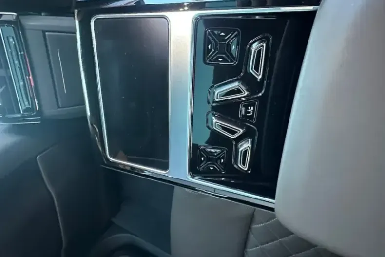 Audi A8 din 2022 cu 81.520 km - oferta AUD174711 - foto 26