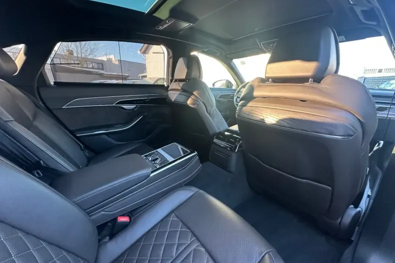 Audi A8 din 2022 cu 81.520 km - oferta AUD174711 - foto 27