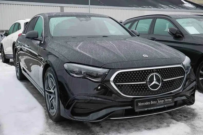 Mercedes-Benz E 450 din 2024 cu 15.925 km - oferta MER174714 - foto 3