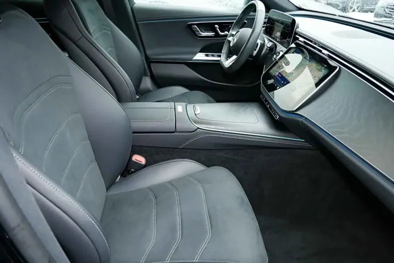 Mercedes-Benz E 450 din 2024 cu 15.925 km - oferta MER174714 - foto 6