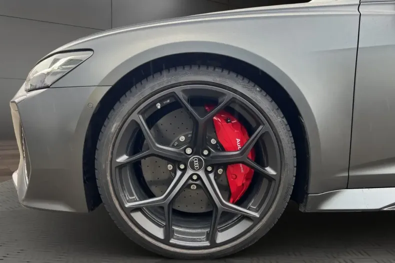 Audi RS6 din 2024 cu 10.000 km - oferta AUD174718 - foto 19