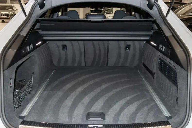 Audi RS6 din 2023 cu 43.799 km - oferta AUD174720 - foto 7