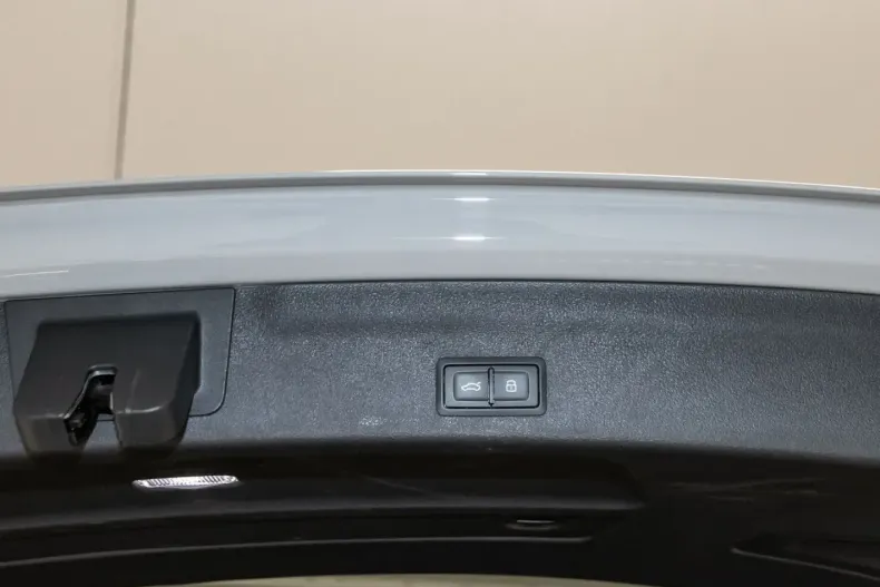 Audi RS6 din 2023 cu 43.799 km - oferta AUD174720 - foto 8