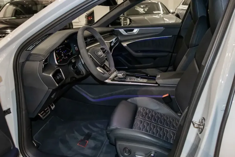 Audi RS6 din 2023 cu 43.799 km - oferta AUD174720 - foto 19