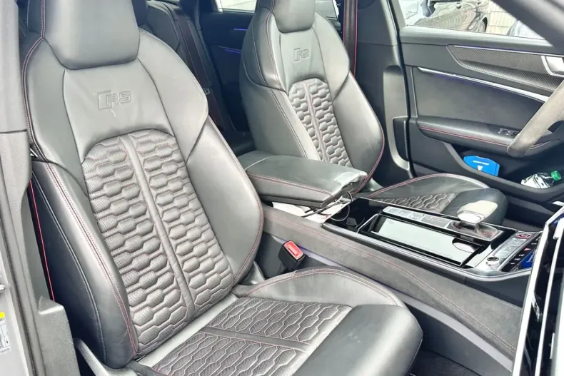 Audi RS6 din 2024 cu 45.000 km - oferta AUD174721 - foto 15