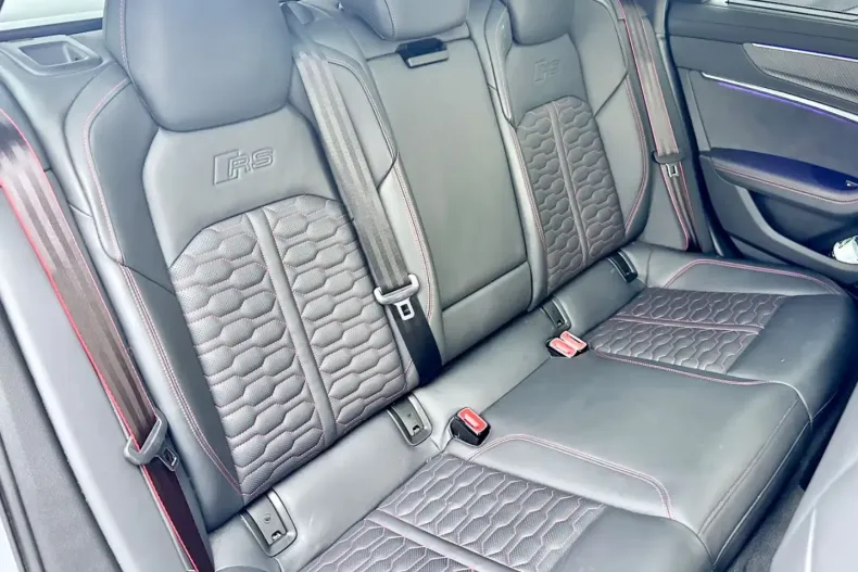 Audi RS6 din 2024 cu 45.000 km - oferta AUD174721 - foto 17