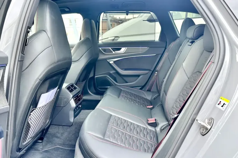 Audi RS6 din 2024 cu 45.000 km - oferta AUD174721 - foto 18