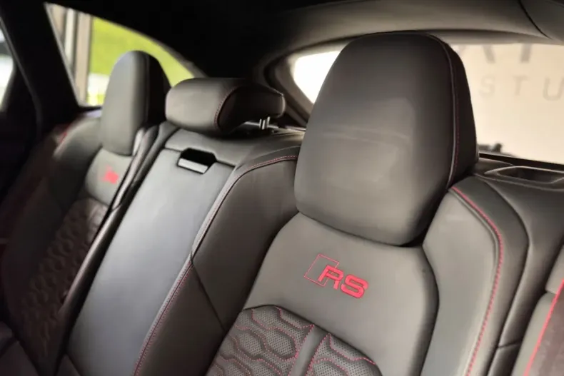 Audi RS6 din 2023 cu 45.000 km - oferta AUD174722 - foto 26