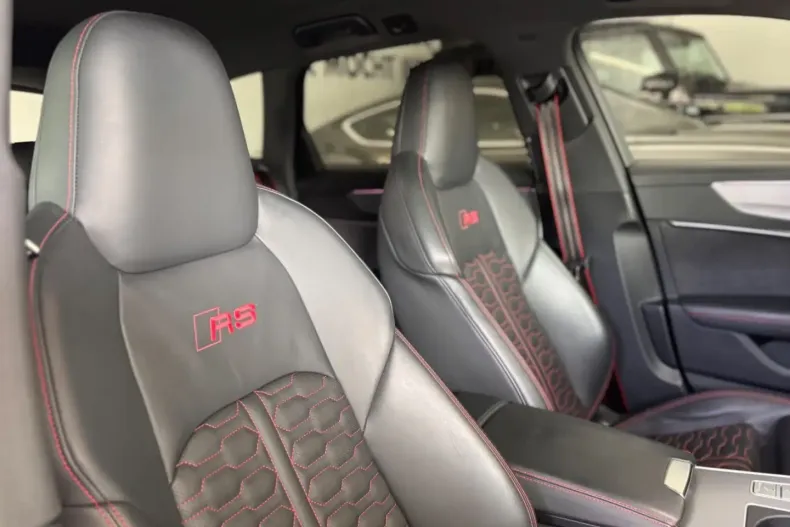 Audi RS6 din 2023 cu 45.000 km - oferta AUD174722 - foto 28