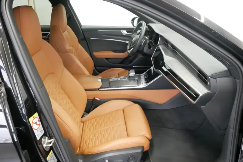 Audi RS6 din 2022 cu 74.020 km - oferta AUD174723 - foto 9