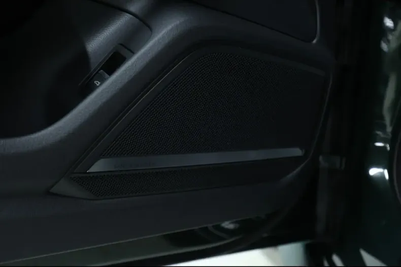 Audi RS6 din 2023 cu 39.997 km - oferta AUD174725 - foto 18