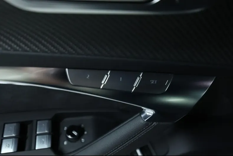 Audi RS6 din 2023 cu 39.997 km - oferta AUD174725 - foto 20