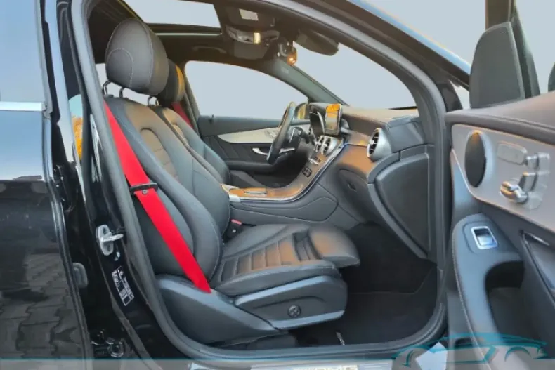 Mercedes-Benz GLC 43 AMG din 2023 cu 43.700 km - oferta MER174734 - foto 19