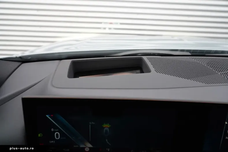 BMW 520 din 2025 cu 26.500 km - oferta BMW174735 - foto 25