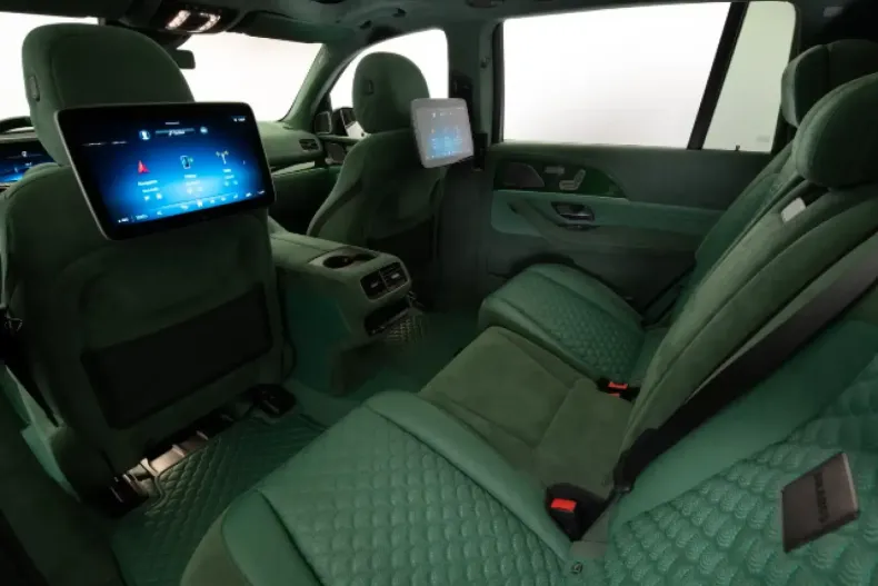 Mercedes-Benz GLS 63 din 2026 cu 100 km - oferta MER174740 - foto 3