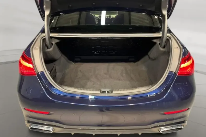 Mercedes-Benz C 300 din 2023 cu 38.414 km - oferta MER174743 - foto 12