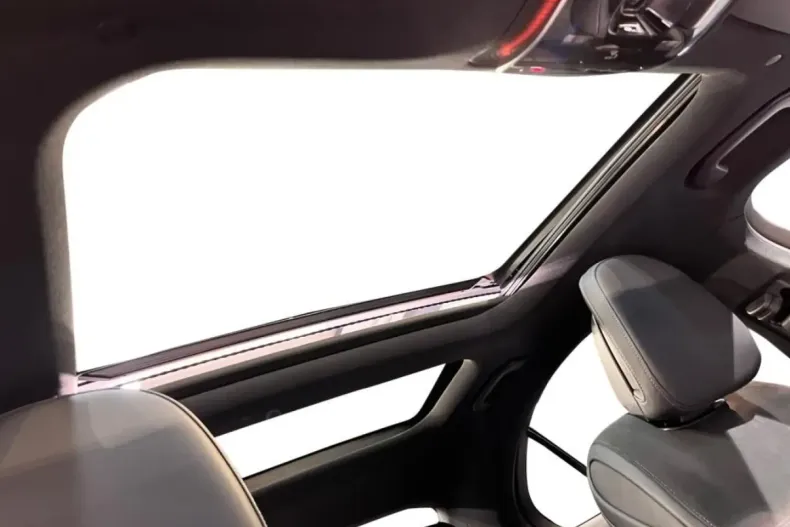 Mercedes-Benz C 300 din 2023 cu 38.414 km - oferta MER174743 - foto 13