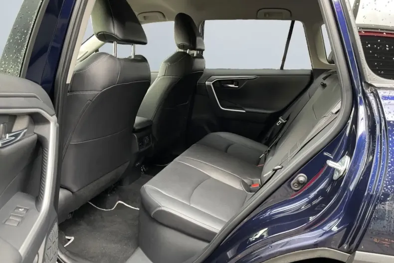 Toyota RAV4 din 2023 cu 47.950 km - oferta TOY174756 - foto 14