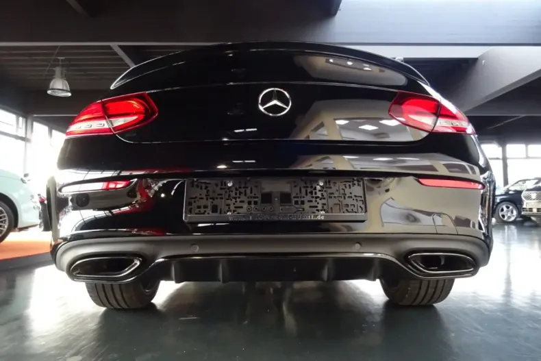 Mercedes-Benz C 300 din 2022 cu 65.545 km - oferta MER174758 - foto 19