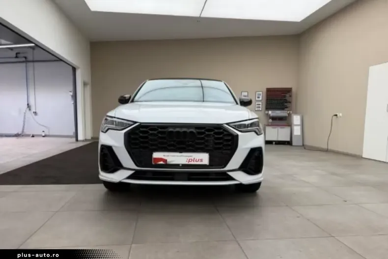 Audi Q3 din 2022 cu 64.444 km - oferta AUD174759 - foto 2