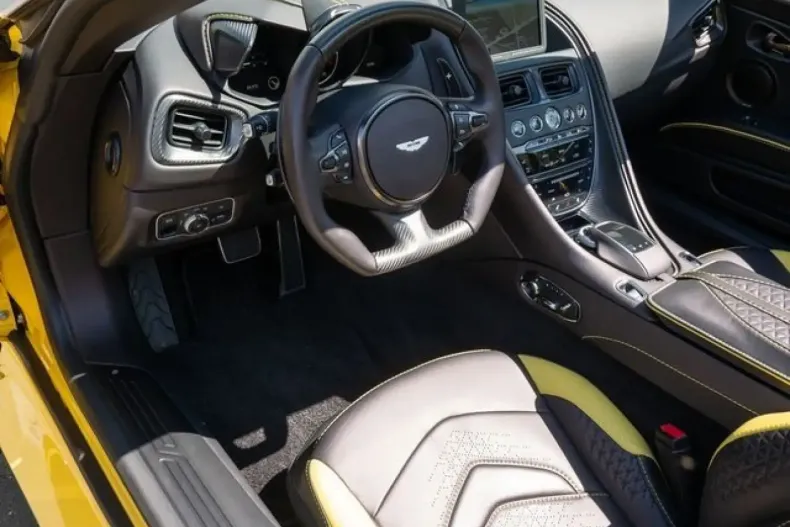 Aston Martin DBS din 2022 cu 10.156 km - oferta AST174767 - foto 11