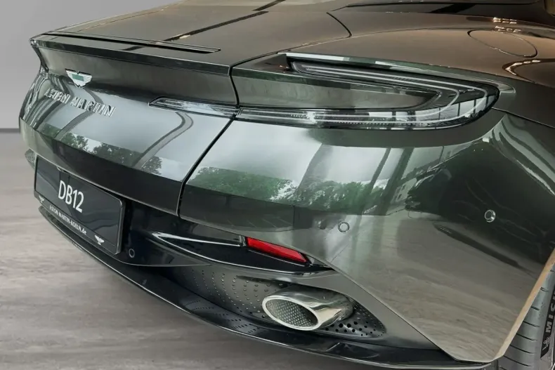Aston Martin DB12 din 2024 cu 1.200 km - oferta AST174771 - foto 8