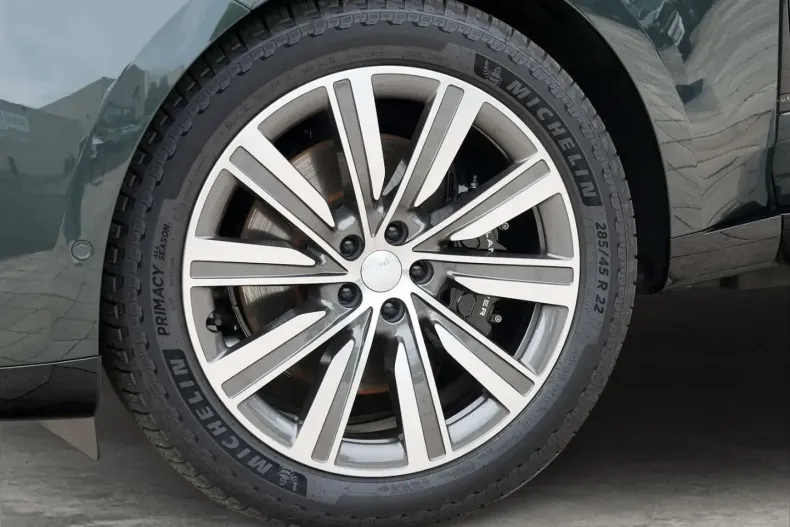 Land Rover Range Rover din 2025 cu 6.000 km - oferta LAN174774 - foto 10