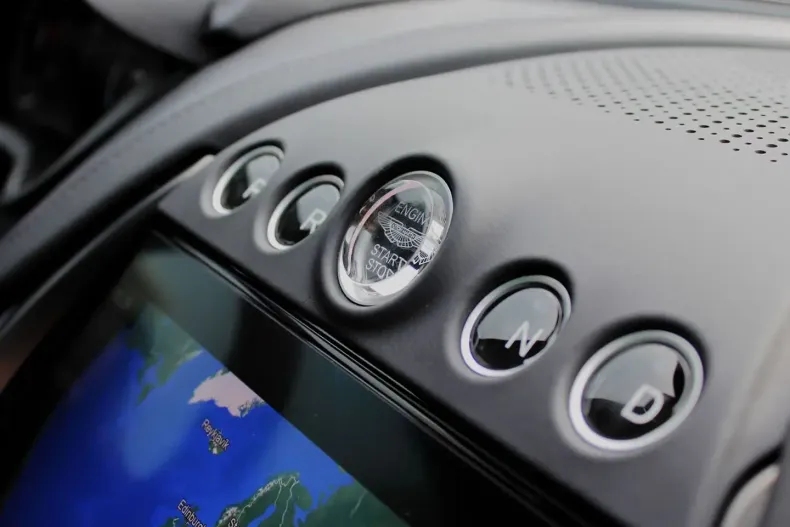 Aston Martin DBX din 2024 cu 1.420 km - oferta AST174776 - foto 30