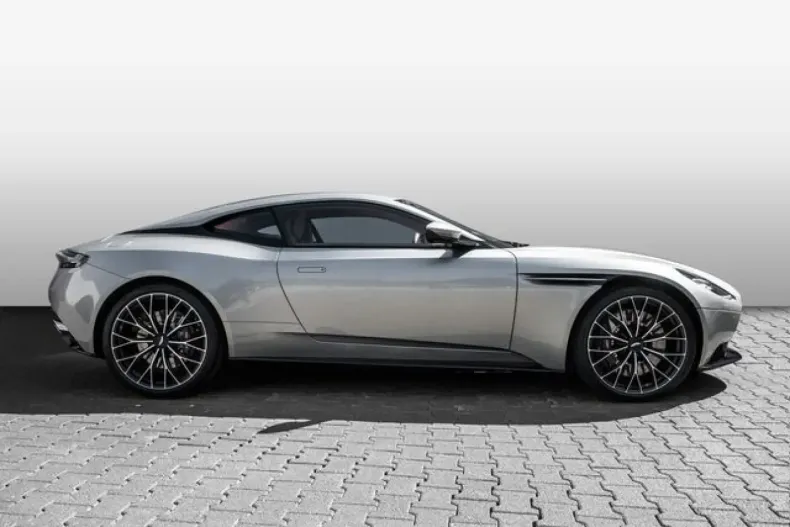 Aston Martin DB11 din 2023 cu 11.837 km - oferta AST174777 - foto 14