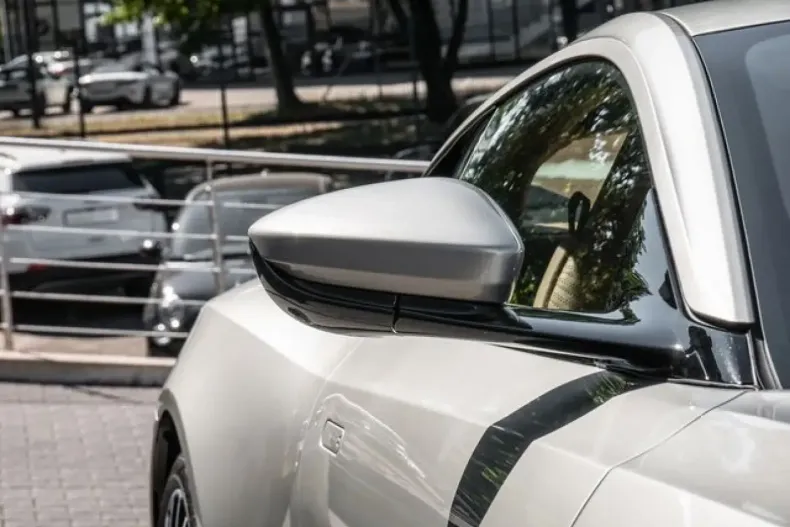 Aston Martin DB11 din 2023 cu 11.837 km - oferta AST174777 - foto 27