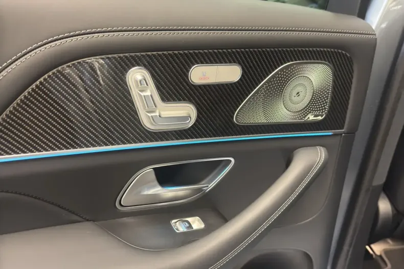 Mercedes-Benz GLE 63 AMG din 2024 cu 23.979 km - oferta MER174779 - foto 22