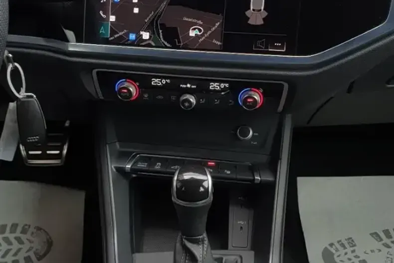 Audi Q3 din 2021 cu 80.000 km - oferta AUD174780 - foto 10