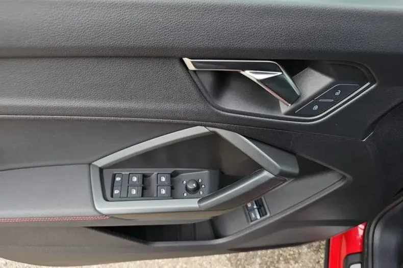 Audi Q3 din 2022 cu 30.280 km - oferta AUD174781 - foto 17